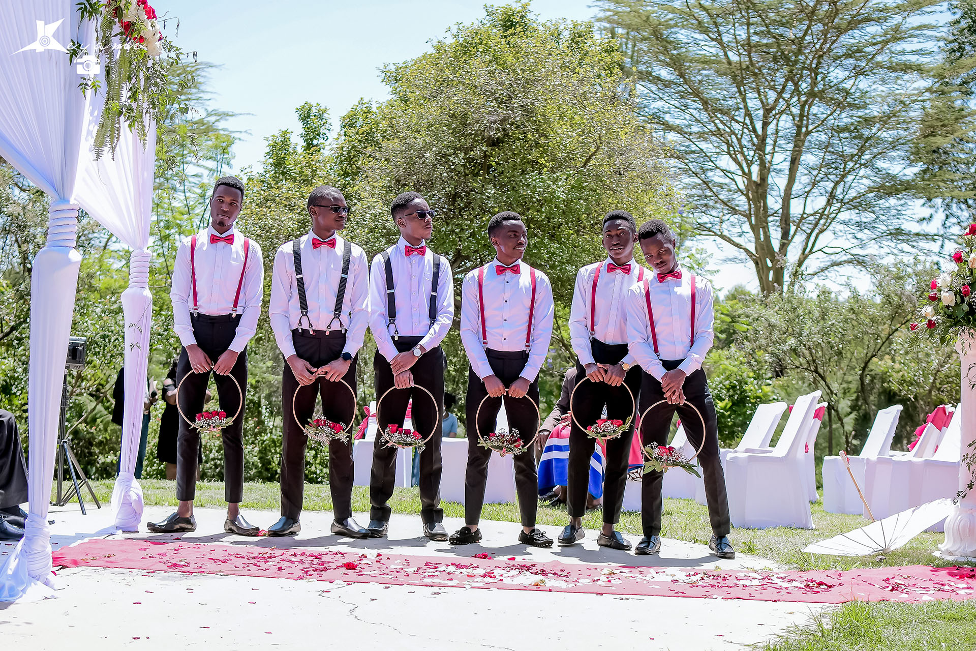 Wedding photo of groomsmen